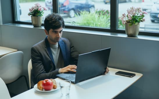 Como aplicar IA no seu restaurante: do marketing ao atendimento sem complicação