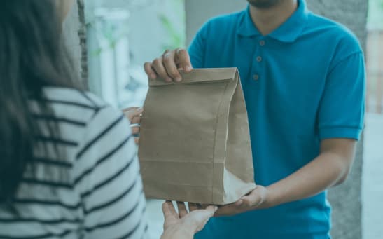 Dark kitchens e delivery: a experiência dentro da caixa