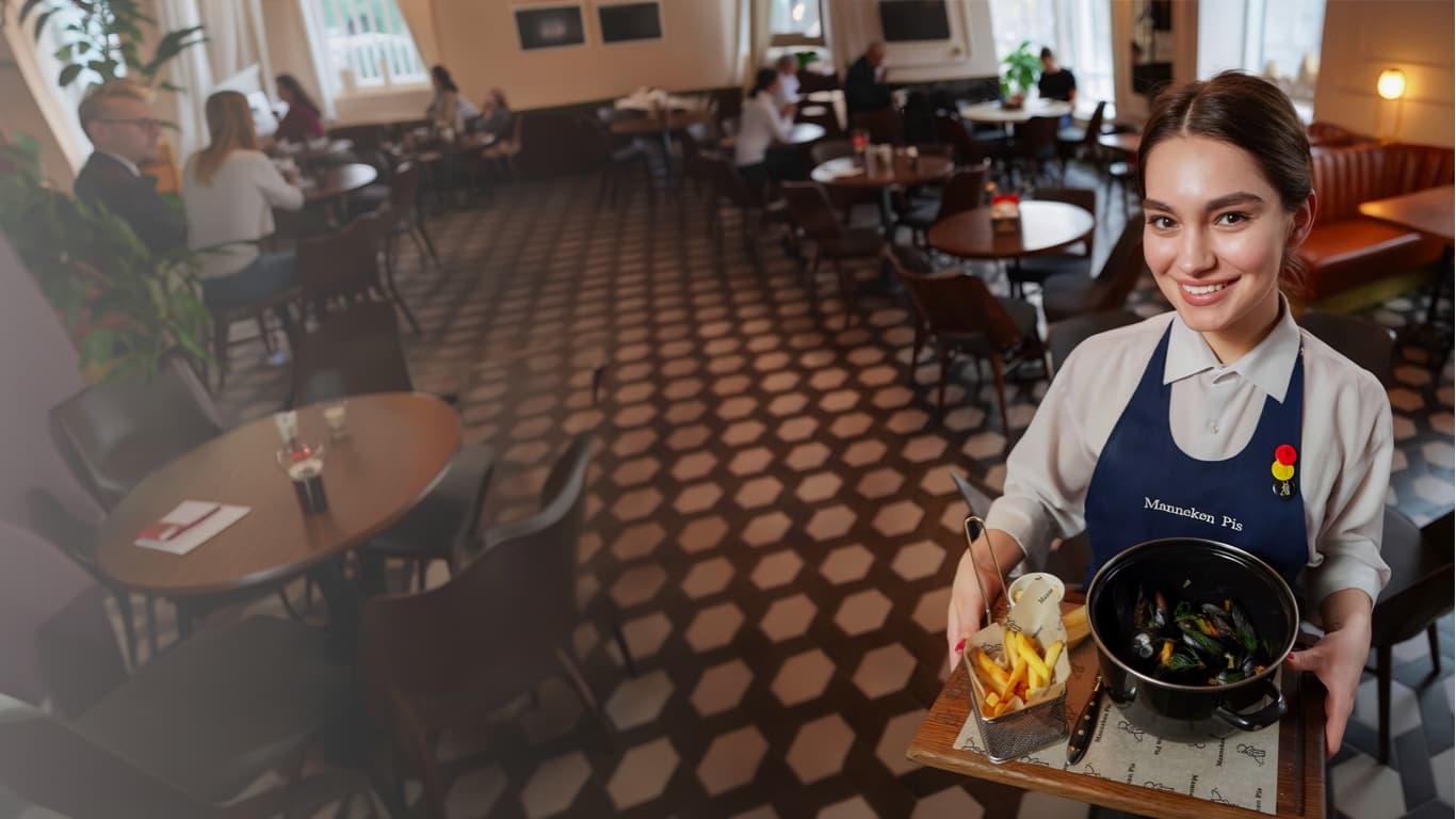 Equipe de restaurante em uma operação de rede